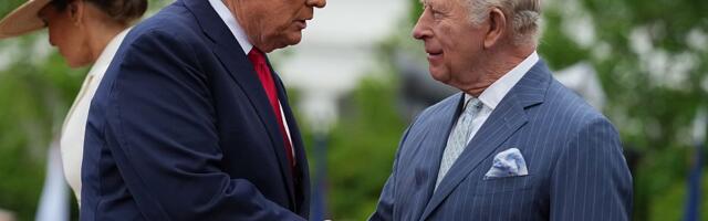 Tramp potapšao kralja Čarlsa po ramenu: Polemike oko toga da li je prekršio protokol