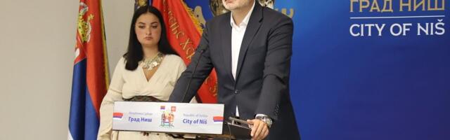 PSG Niš traži ostavku većnika Veselinovića, SSP zahteva obuku za funkcionere o inkluzivnog jezika