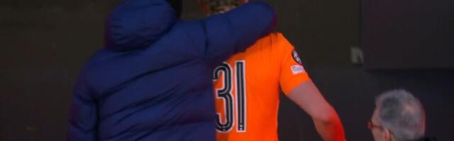 Ovo nije viđeno u istoriji fudbala: Hrvat promenio katastrofalnog golmana u 16. minutu LŠ, on plakao kao kiša!