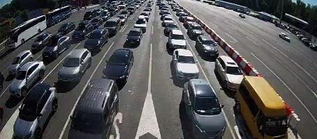 300 dece iz Srbije čekalo 10 sati na granici zbog uvođenja ESS sitema