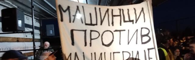 Mašinci protiv mašinerije se pozabavili time ko je nacista: Objasnite ove slogane (FOTO)