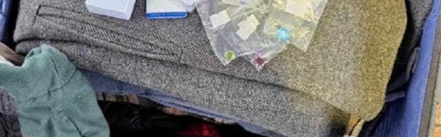 CARINICIMA REKAO DA NEMA NIŠTA DA PRIJAVI: Kad su otvorili PRTLJAG imali su šta i da vide! Kakva zaplena na Horgošu