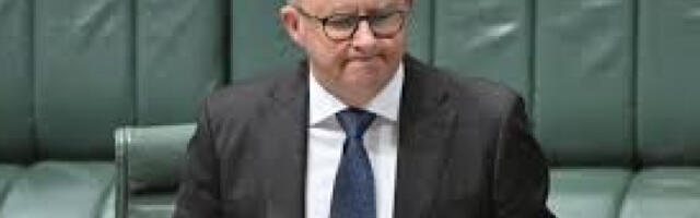 Албанезе: У понедељак у Аустралији заставе ће бити на пола копља у знак жалости