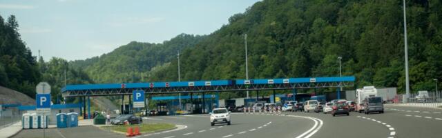 GRANIČNA POLICIJA CRNE GORE U AKCIJI "STRANAC“: Sprovedeno 1.425 mera kontrole stranih državljana u februaru