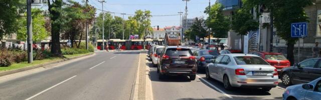 OTVORENA ULICA TOŠIN BUNAR! Vozači, na NOVE ZNAKOVE obratite pažnju - Jedna traka menja sve DVA PUTA DNEVNO