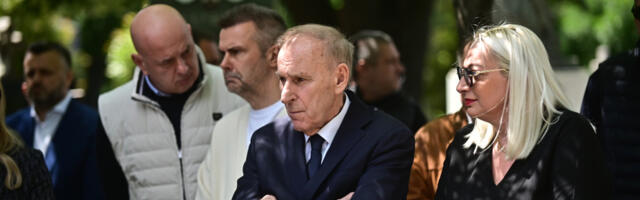 Cela Srbija ispratila Cveleta! Džaja i Mijatović jedan pored drugog, predsednik Vučić se oprostio od legende