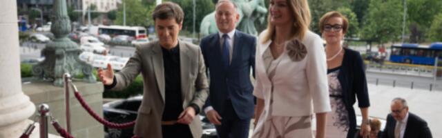 TEŽAK DAN ZA BLOKADERE: Potpredsednica Tise posetila Beograd - pozvala Anu Brnabić u Budimpeštu