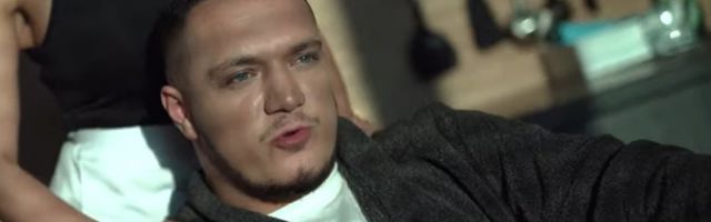 (FOTO) Bivša zadrugarka i Gastoz uhvaćeni zajedno: Ona ljubi Marinkovića dok mu sedi u krilu, Luna će izgoreti!