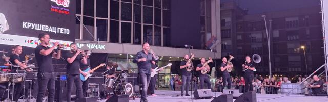 Koncertom Dejana Petrovića i Big Benda otvoren "Etno fest"