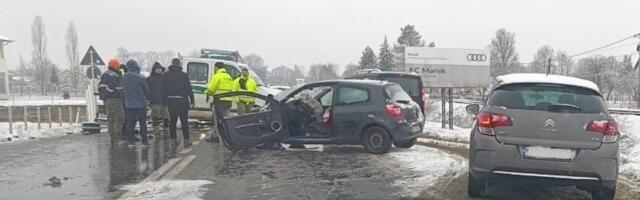 Kriv je vozač teretnog vozila! Saznajemo uzrok i detalje teškog udesa kod Kraljeva!