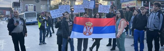 Mladi s juga: Nećemo odgovoriti nasiljem na nasilje, ali nećemo ni cvećem