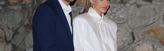 Pevačeva supruga napustila estradu: Sada je najbolja domaćica, donosimo vam recept za njen kolač