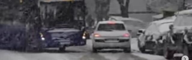 Sneg u januaru pao u Beogradu, u saobraćaju - KOLAPS (VIDEO, FOTO)