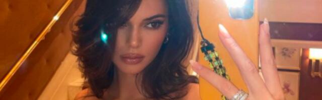 SKANDALČINA! MENJA IH KO ČARAPE! Procurio snimak manekenke sa slavnim glumcem! ŠTA ĆE JOJ REĆI MAMA MENADŽERKA?