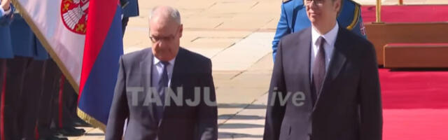 Vučić dočekao Parmelana ispred Palate Srbija: Švajcarski predsednik započeo posetu Srbiji