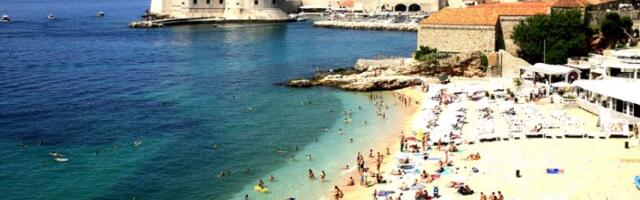 Važna promena za vozače i turiste: Hrvatska uvodi novi sistem putarine i pooštrava propise