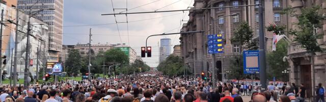 Sedmi “Protest protiv nasilja“ u Beogradu, blokirana Mostarska petlja