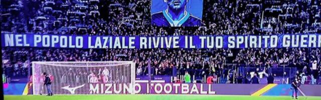 Navijači Lacija razvili dirljiv transparent u čast Siniše Mihajlovića