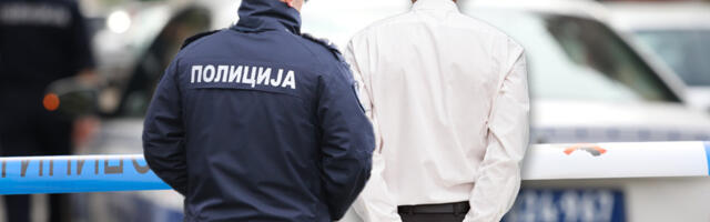 Uhapšen muškarac u Vrnjačkoj Banji kod kog je pronađena automatska puška, bombe i municija