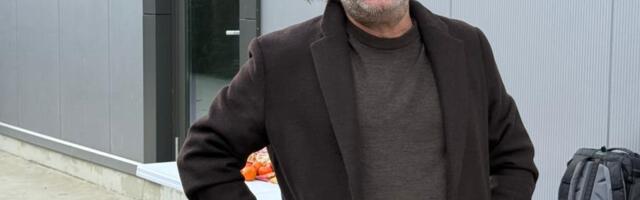 "ODNELE SU ROLEKS..." Lukasa pokrale dve devojke: Dolazile često kod njega, a tek da čujete sta im je folker uradio: Više se nisu javljale...