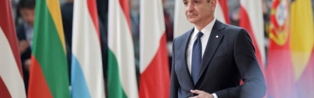 Мицотакис: Taксе за пролазак бродова кроз Ормуз је опасан преседан