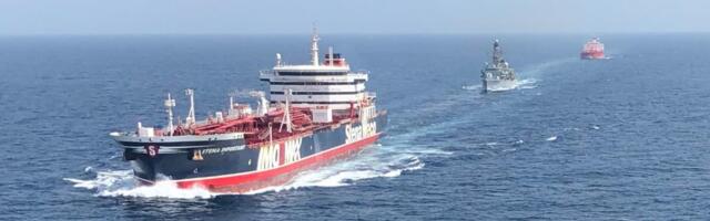 "ČETIRI BRODA PROŠLA AMERIČKU BLOKADU": Iranski mediji obavili nazive plovila i zemlje iz kojih dolaze