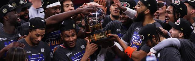 Metla na Istoku: Njujork Niksi zbrisali Klivlend i posle četvrt veka idu u veliko NBA finale