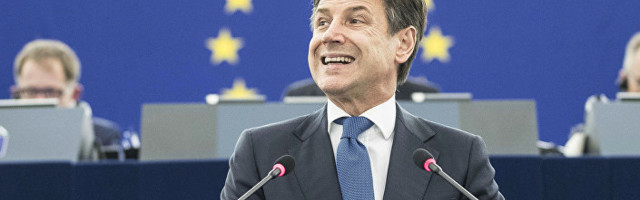 Премијер Италије одбио да поднесе оставку