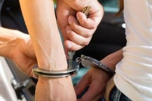 Акција полиције у Београду - ухапшене четири особе, заплењени наркотици и блиндирано возило