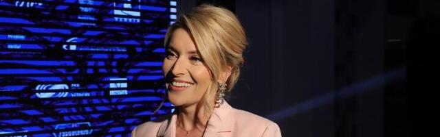 Anđelka grmi, a tek se porodila (FOTO)