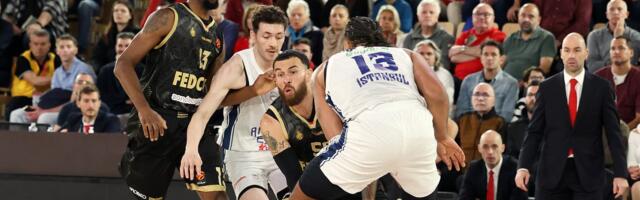 Kneževi prebacili "stotku" i deklasirali Efes!