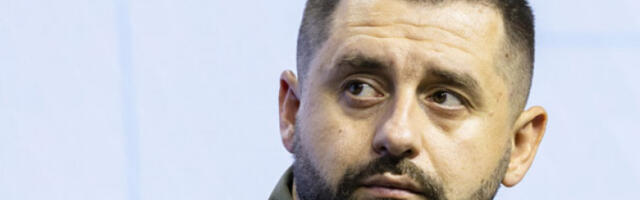 Украјина разматра изборе и референдум о миру, безбедност приоритет