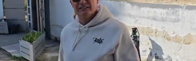 "JA SAM JOŠ U KARANTINU" Aleksandar Milić Mili otkrio zašto ne ide na turneje i nasmejao svojim komentarom (FOTO/VIDEO)