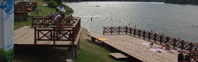 PREVRNUO SE ČAMAC: Mladić se udavio na Srebrnom jezeru