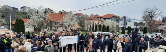 Ne rušimo most stari, dok se novi ne izgradi! Poruka sa današnjeg protesta građana