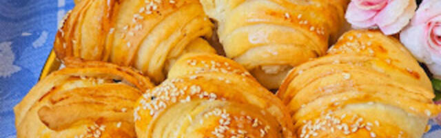 Trikovi za mekane kiflice sa zlatnom koricom: Jedan pleh biće malo, tamaniće ih i deca i odrasli, ovo je ključno