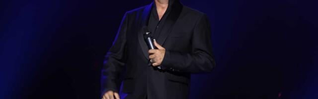 "SMEĆE NEOPEVANO" Narod besan nakon sto je Cetinski otkazao koncert zbog tvrdnji branitelja da je Spens bio logor: Prethodnih godina nije nosio teret rata?