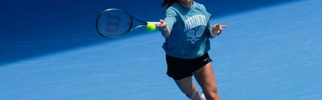 Nedavno potpisala ugovor života, sada se bivša US šampionka obrukala u Indijan Velsu