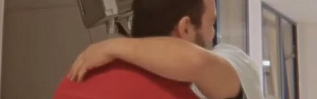 Evo šta su deca neba koju Aleksa Balašević spominje nakon rođenja sina Đorđa: SNIMLJEN JE KAKO SE GRLI SA DOKTOROM