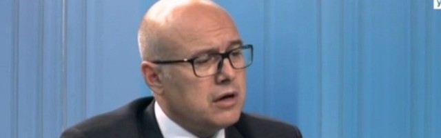 "Vučiću, druže, prijatelju, moralna obaveza je da se kandiduješ"
