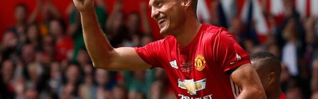 Veliko priznanje, Nemanja Vidić među 100 najboljih fudbalera u ovom veku!