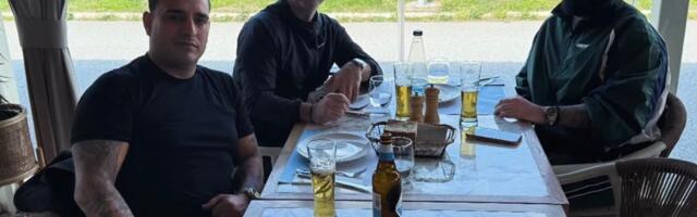 Darko Lazić posle tragedije brata napustio Srbiju: Muž Ane Sević krenuo sa njim, ali i ovaj pevač