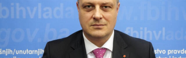 Због сумње на корупцију, извршен претрес канцеларије министра