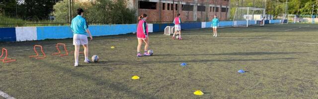 Novi početak, isti grb: Rad kao nekad, na Banjici "oživeo" ženski klub, ali i mlađe kategorije