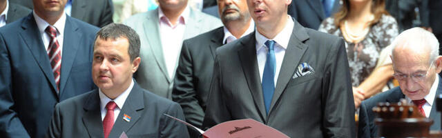 Vučić & Dačić: Ukor razrednog starešine