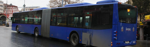 DVA DANA SAM VAN SEBE Oglasio se otac dečaka (2) kojeg je udario autobus