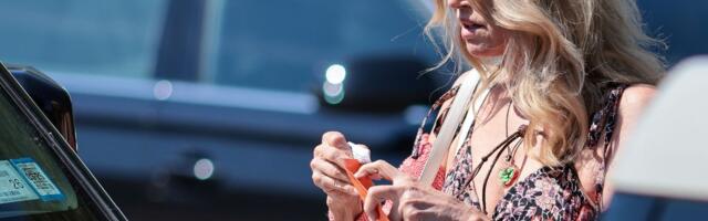 Jedna od najlepših žena saznala da je muž vara s tinejdžerkom - dok je držala govor u školi: Tad sledi pakao