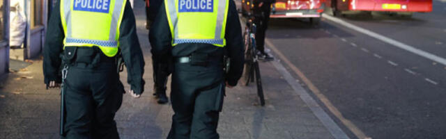 Британска полиција пооштрава мере против антисемитских слогана на протестима