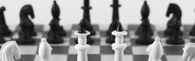 Srpski fudbaler igrao šah sa hrvatskim velemajstorom i pobedio dva puta (VIDEO)