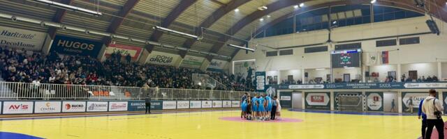 Fudbalska "groznica" u Novom Pazaru! Krcate tribine, majstorije i 179 ekipa obeležili 32. Ramazanski turnir